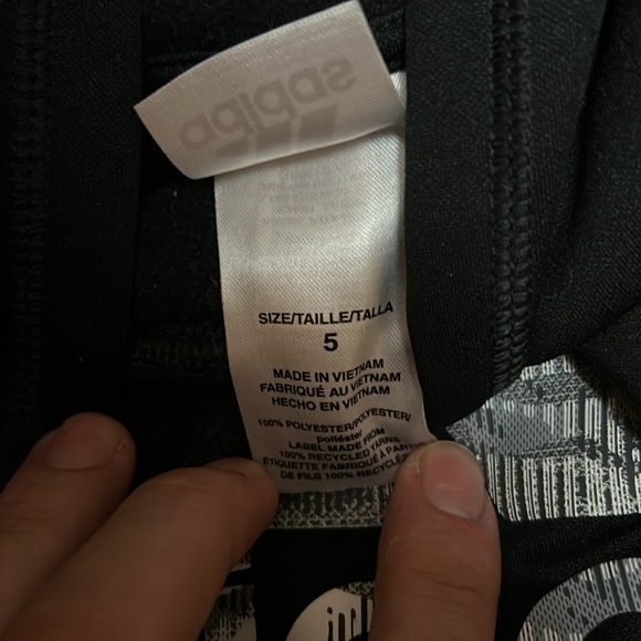 Kids Adidas Hoodie size 5 - Picture 3 of 3